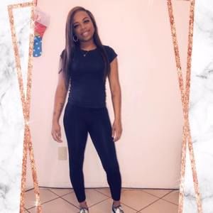 Meet your Posher, Regina